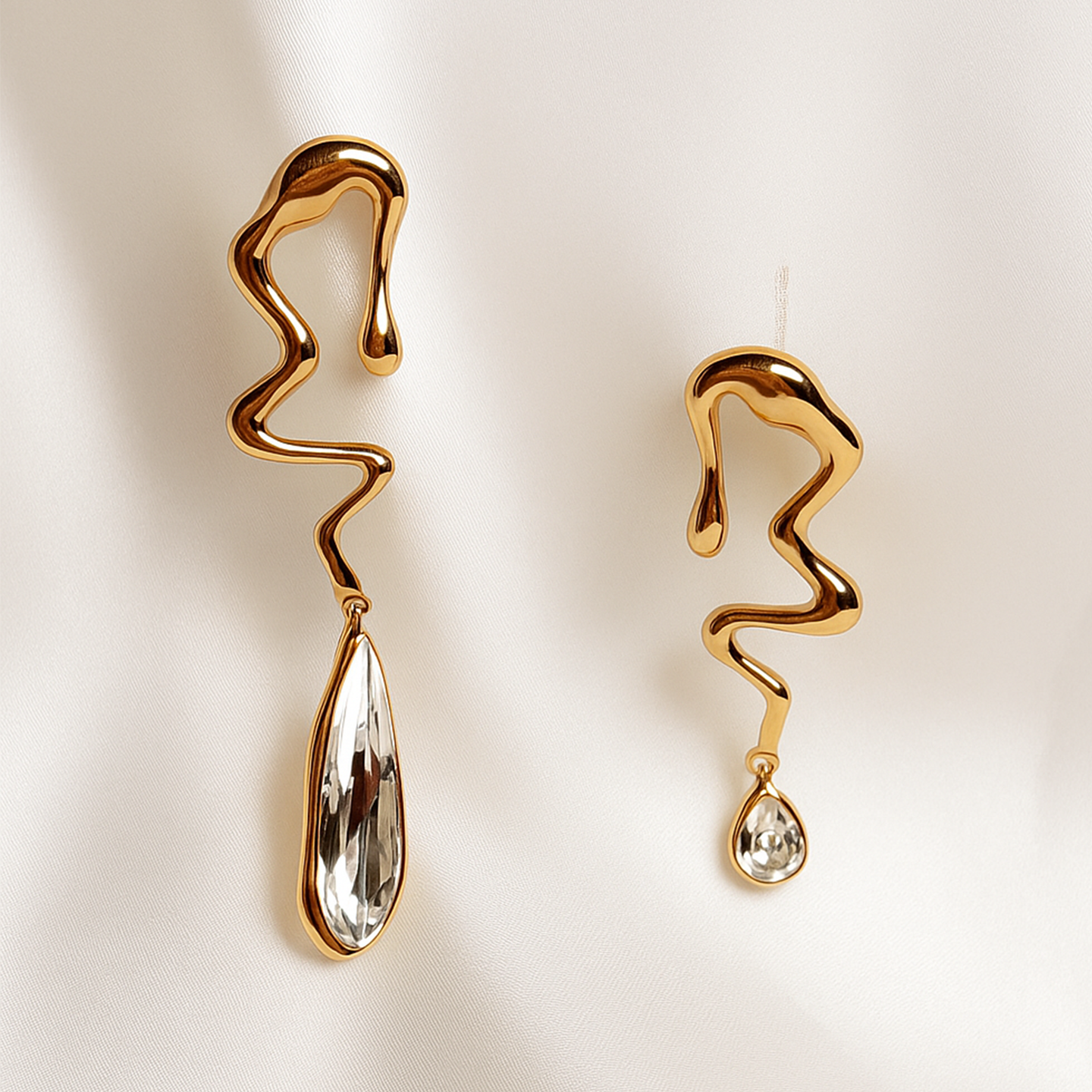 Aurelia Flow Drop Earrings