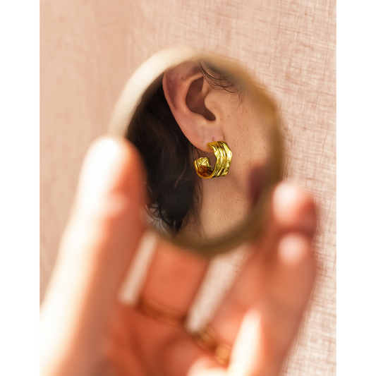 Crinkled Gleam Hoops