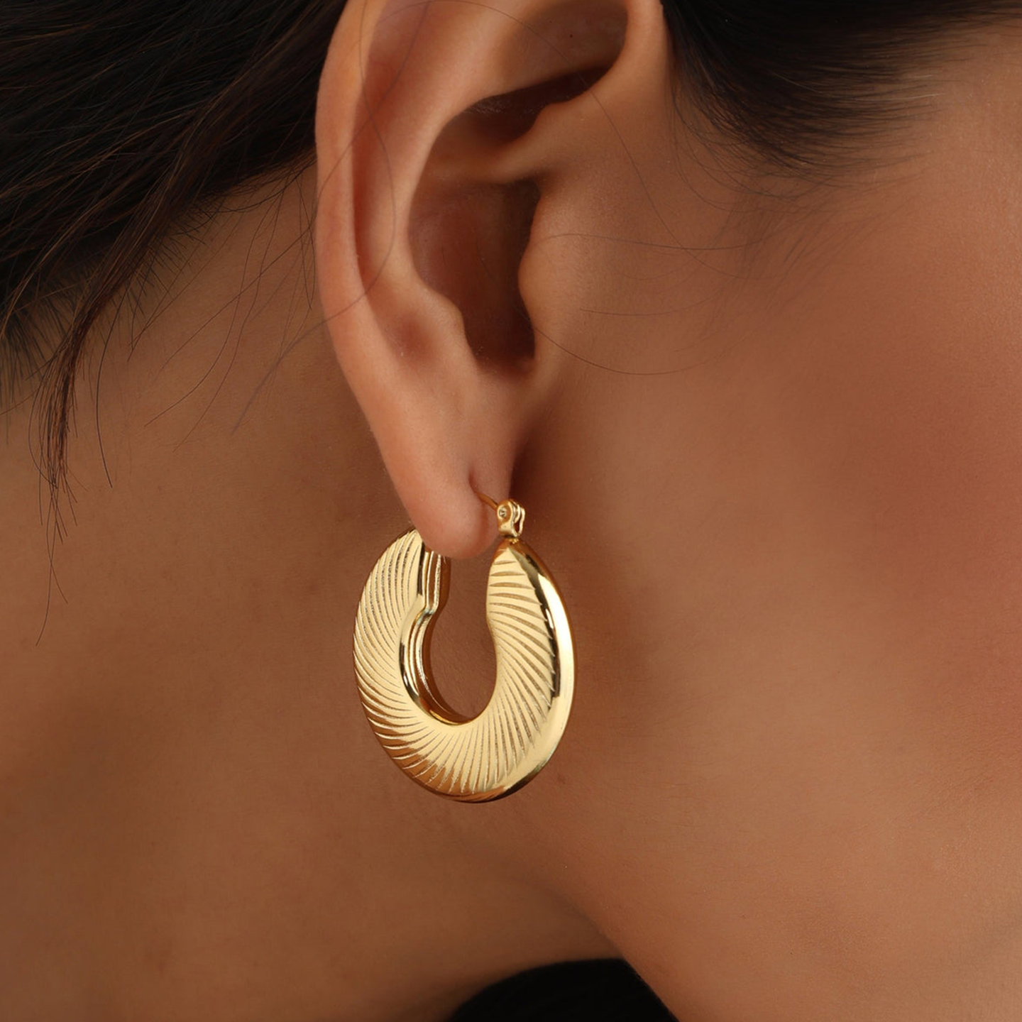 Dorata Disc Hoops